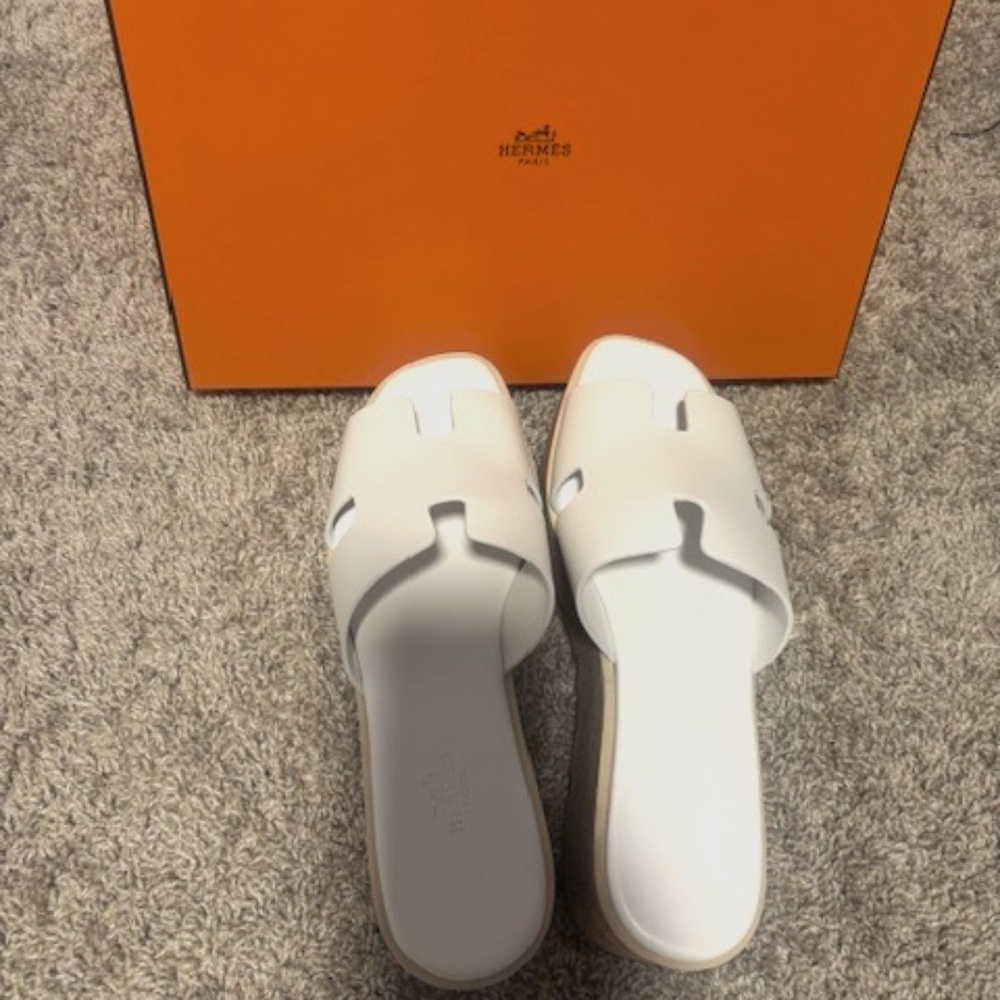 Authentic Hermes Ezra 30 Sandals